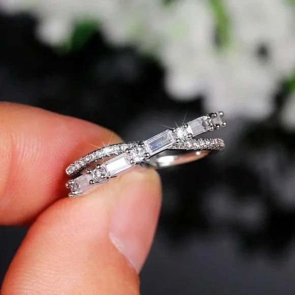 ▶Fashion Party Two Lines Cross CZ Anillos Trendy Silver Rings for Women, L231